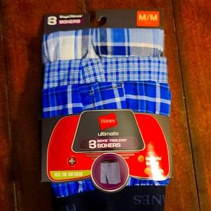Boys medium 3 pack Hanes boxers